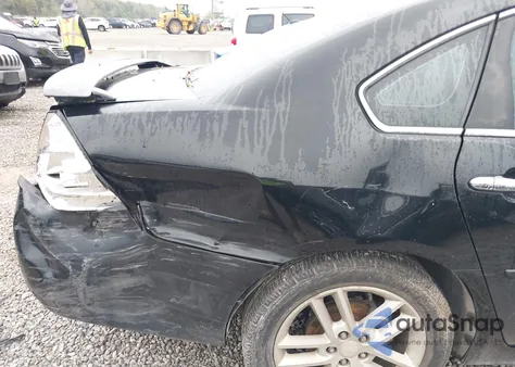 2013 Chevrolet Impala Ltz z USA, uszkodzony, nr VIN 2G1WC5E30D1126167